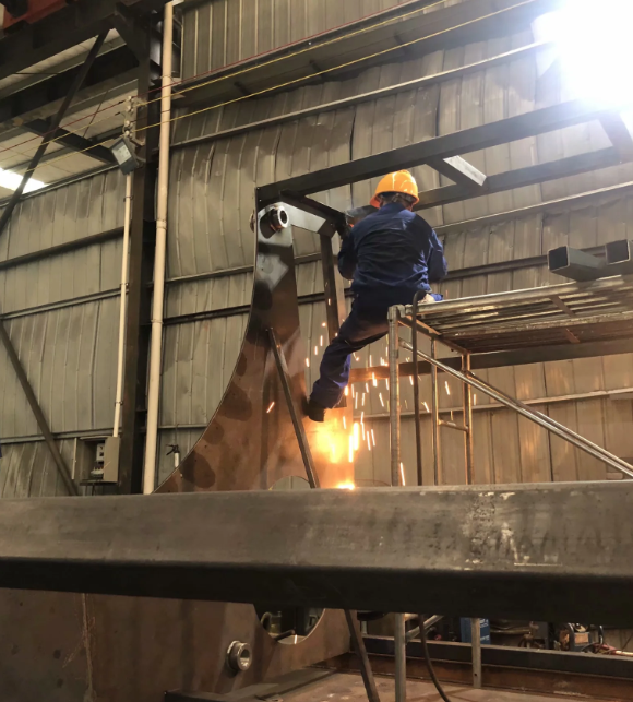 湖南正鼎環(huán)境保護工程有限責任公司,揚克氣罩,密閉汽罩,熱回收系統(tǒng)